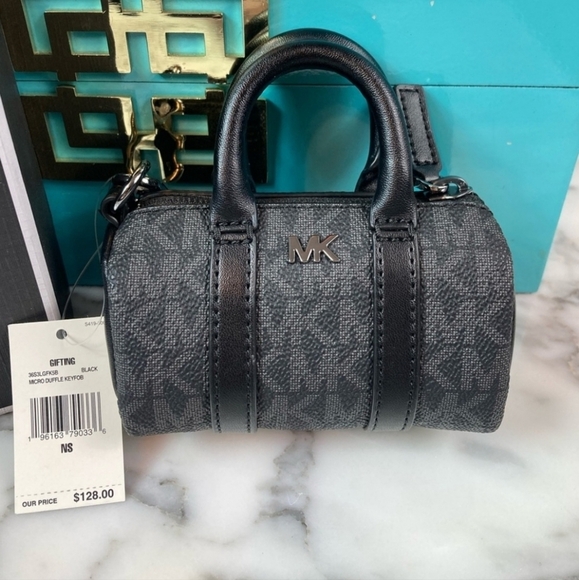🔹️ Michael Kors 🔹️Gifting Black Micro Duffle Keyfob Key Bag Charm. No box✨🖤 - Picture 1 of 4